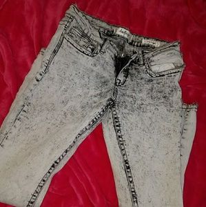 💜Daytrip skinny jeans size 27R❣💜